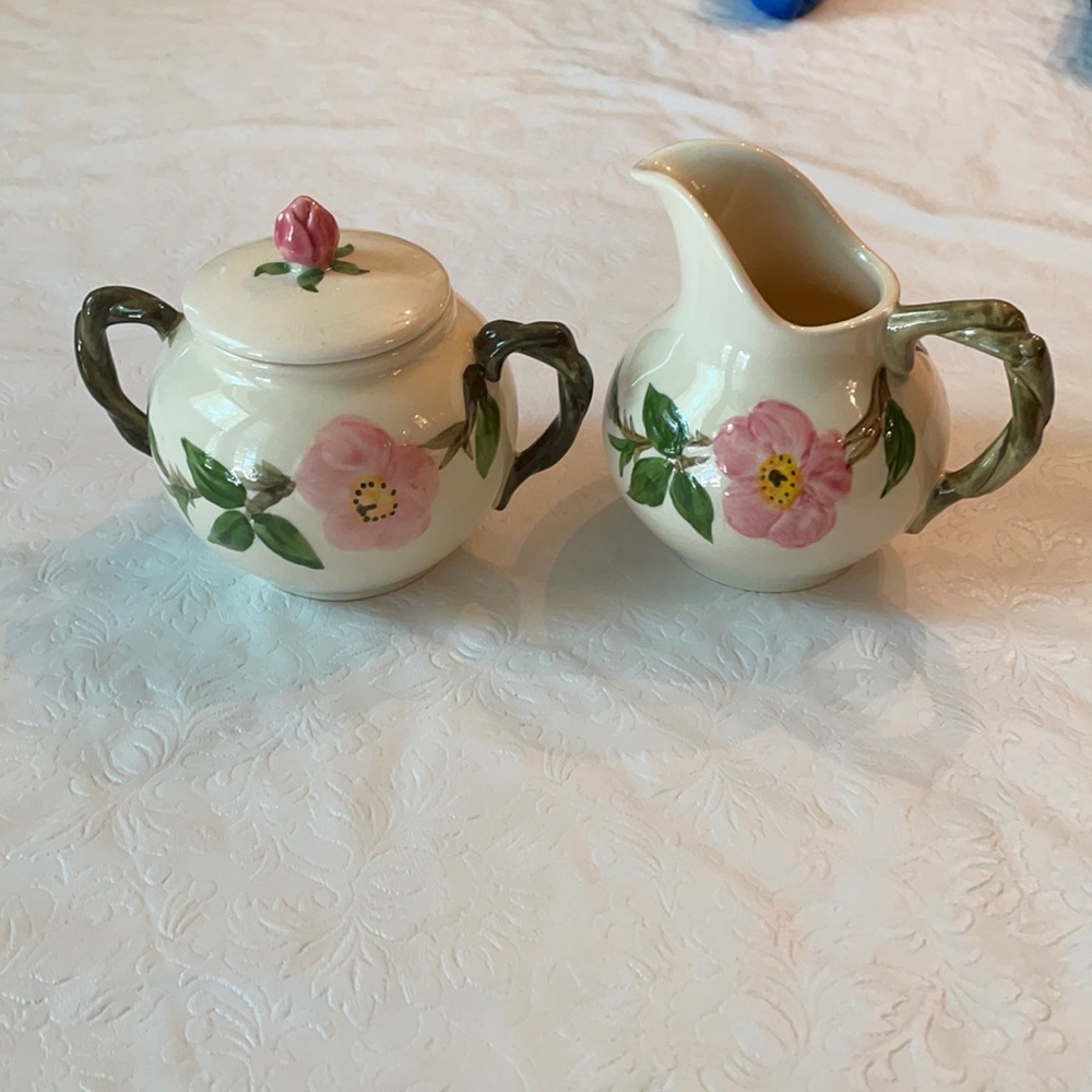 USA backed Franciscan creamer and sugar set